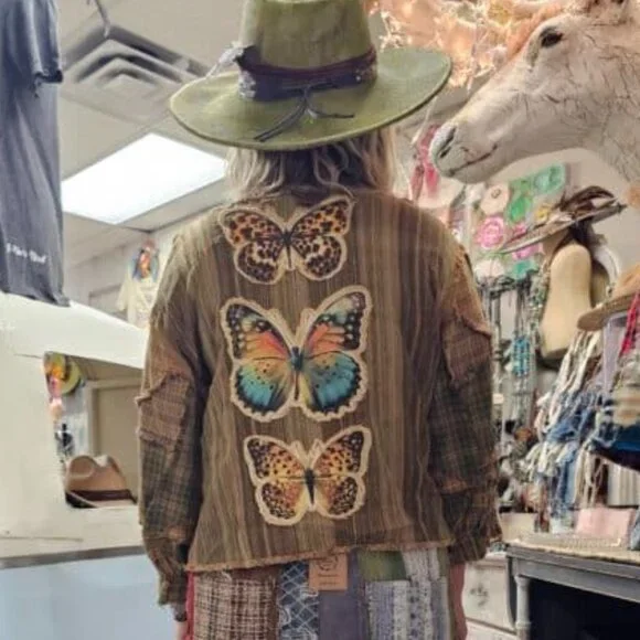 Butterfly Button Top by A Rare Bird - Picture 7 of 13